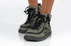Olive Camo BILLY Street High Tops -Style Step Shoes Shop BK21310 340 studio standing 2 940x614 3081dfc6 9897 48a4 af7b 8de91ddbe21b