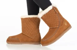 FINAL SALE - Chestnut BILLY Cozy Quilt Lux Boots -Style Step Shoes Shop BK21326 250 studio standing 1 940x614 a99303dc e2aa 4d33 af86 6116887d2e5b
