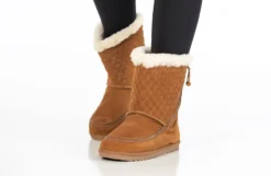 FINAL SALE - Chestnut BILLY Cozy Quilt Lux Boots -Style Step Shoes Shop BK21326 250 studio standing 2 940x614 935edb94 e79e 40ac 9f60 e212cdffd0eb