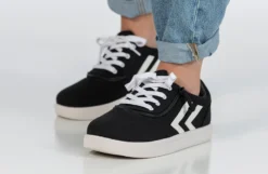 Black/White BILLY CS Sneaker Low Tops 15 Black/White BILLY CS Sneaker Low Tops -Style Step Shoes Shop BK22343 002 studio standing 2 940x614 f33aee1b ac4d 49b4 90d8 1e4e0754587e