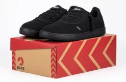 FINAL SALE - Men's Black To The Floor BILLY Sneaker Low Tops -Style Step Shoes Shop BM22128 001 studio 1 940x614 05e08580 b948 4674 aaf5 5018ed68655e