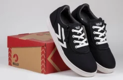 Men's Black/White BILLY CS Sneaker Low Tops -Style Step Shoes Shop BM22343 002 studio 2 940x614 04b3721d 54bc 48d5 9ebd 64e785bc84e3