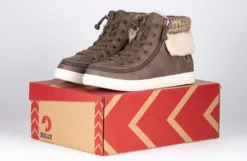 Women's Tobacco BILLY Cuffs -Style Step Shoes Shop BW22341 220 studio 1 940x614 c5f94fd8 e321 4ba0 8c99 9ac0b4e7c674