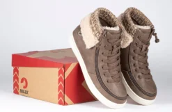 Women's Tobacco BILLY Cuffs -Style Step Shoes Shop BW22341 220 studio 2 940x614 4cec5b6b fe2a 4030 a9f8 e7b17fd32c37